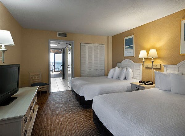 Breakers Resort 3 Bedroom Oceanfront Paradise Condo B